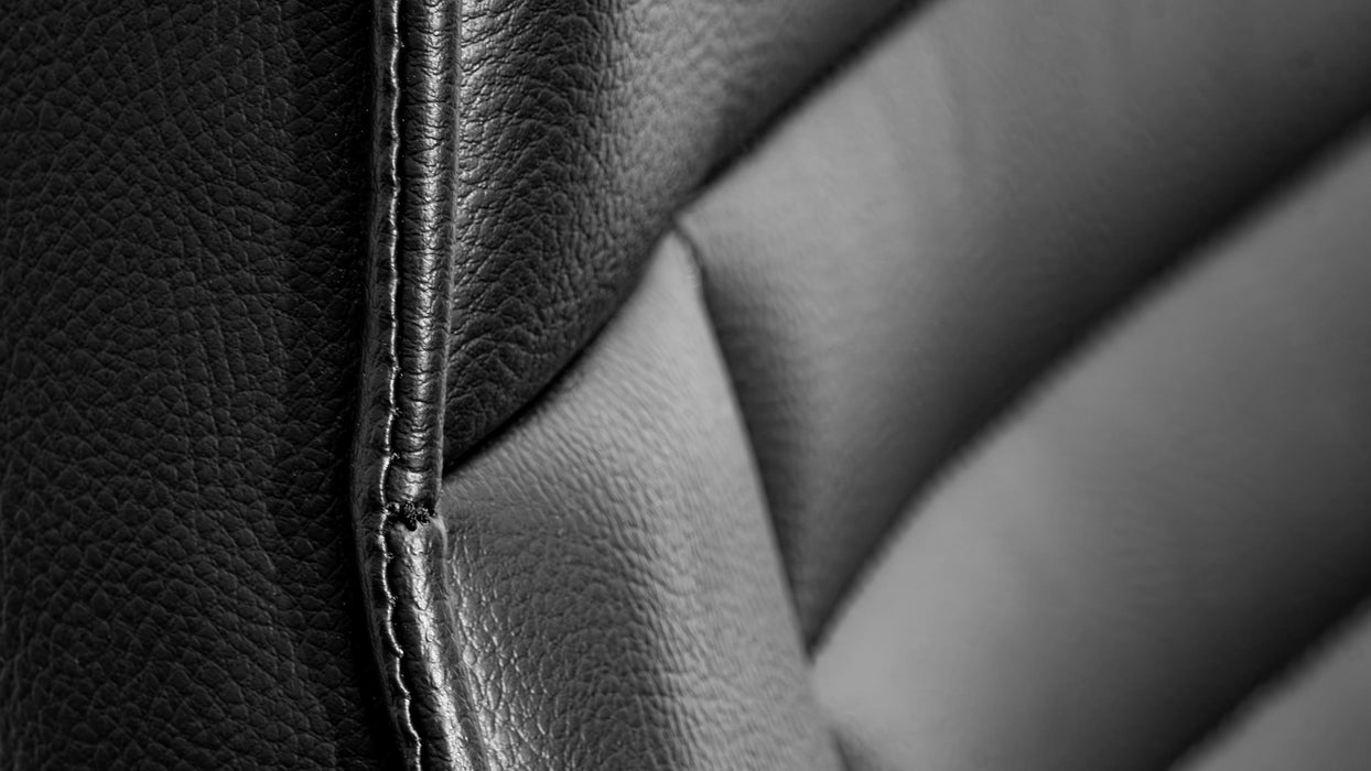 Azzone magas háttámlás műbőr irodai vezetői szék, 200 Kg-ig