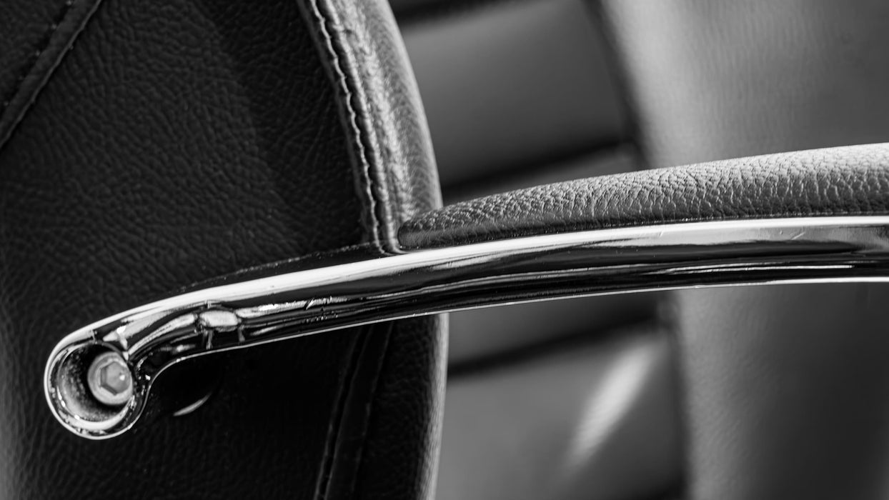 Azzone magas háttámlás műbőr irodai vezetői szék, 200 Kg-ig