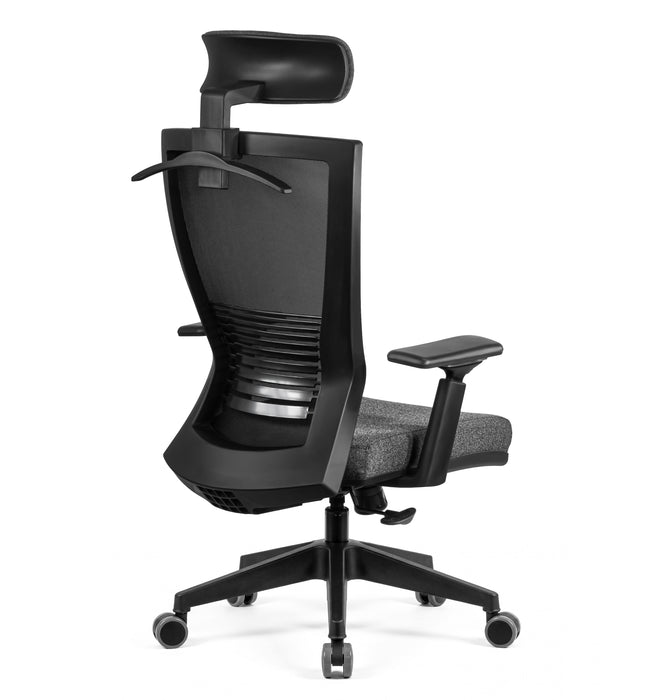 Hector ergonomikus magas háttámlás irodaszék vállfával, 3D kartámasz, 140kg
