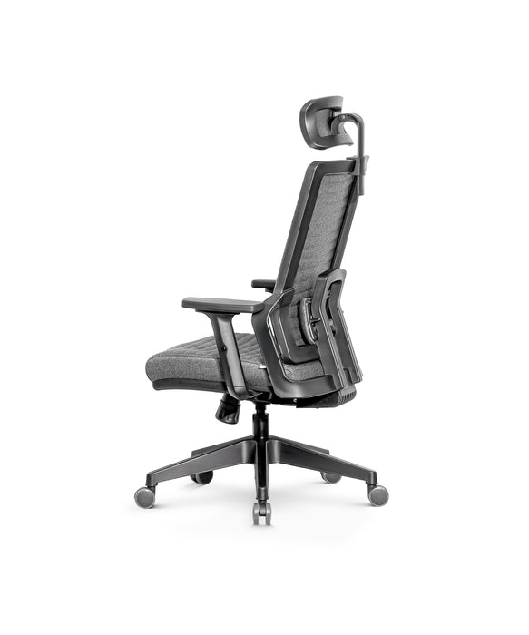 Tremezzo multifunkciós szövet irodai forgószék, állítható deréktámasz, 2D kartámasz, emelhető és dönthető fejtámla, multiblokk mechanika