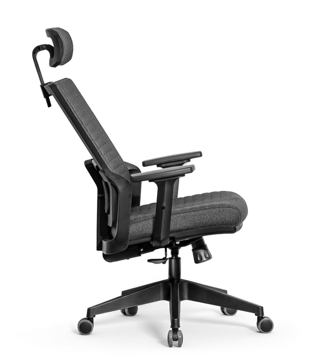 Tremezzo_sotetszurke_szovet_irodai_forgoszek_allithato_derektamasz_2D_kartamasz_emelhet_dontheto_fejtamla_multiblokk_mechanika_fekete_csillagtalp5_Deluzzo
